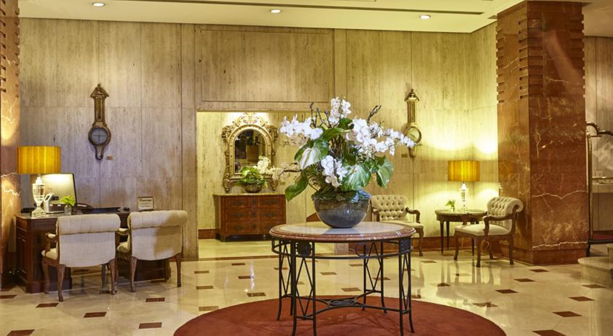 Vista Lobby L'Hotel PortoBay São Paulo