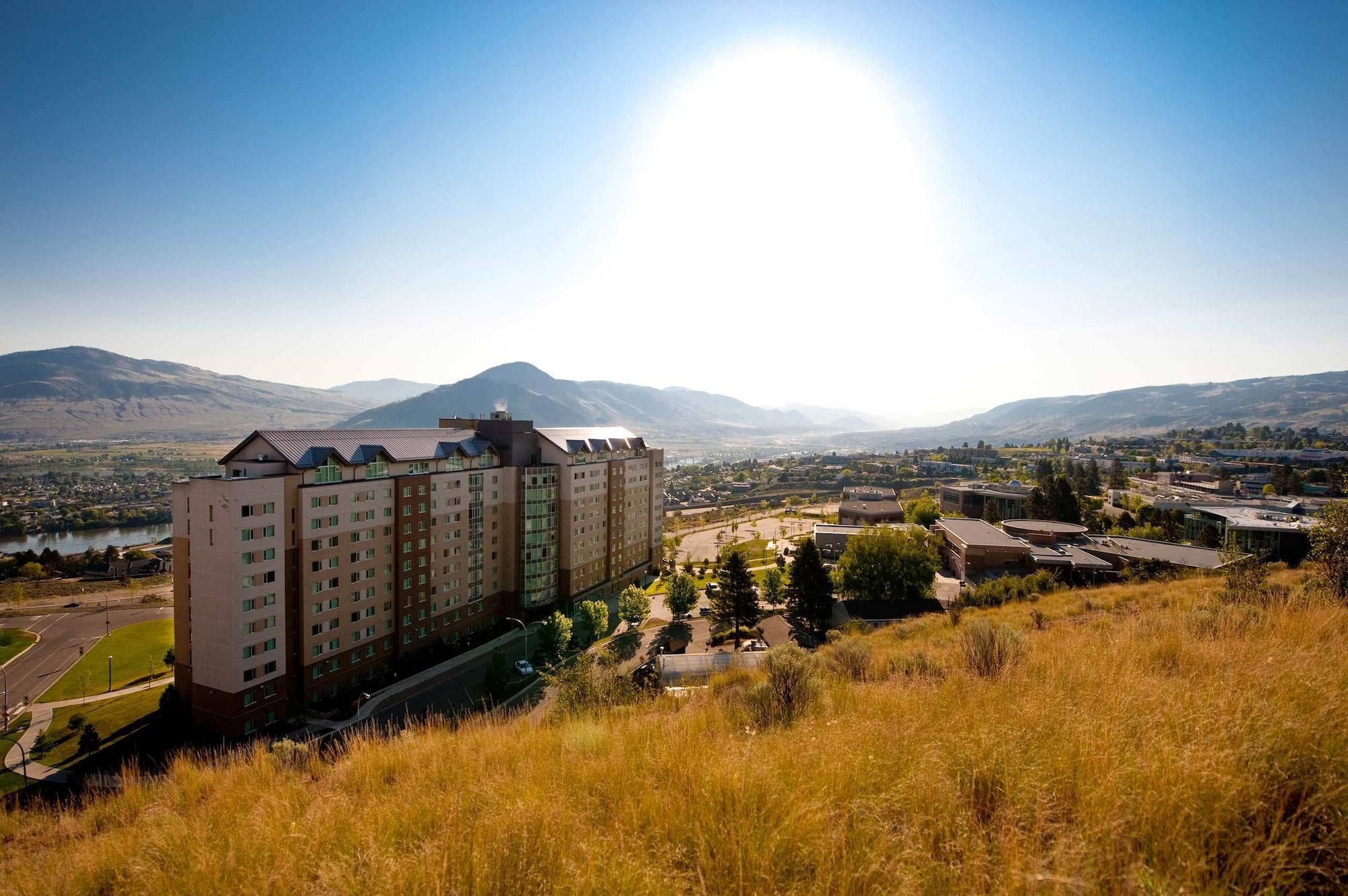 Vista Exterior Residence & Conference Centre - Kamloops