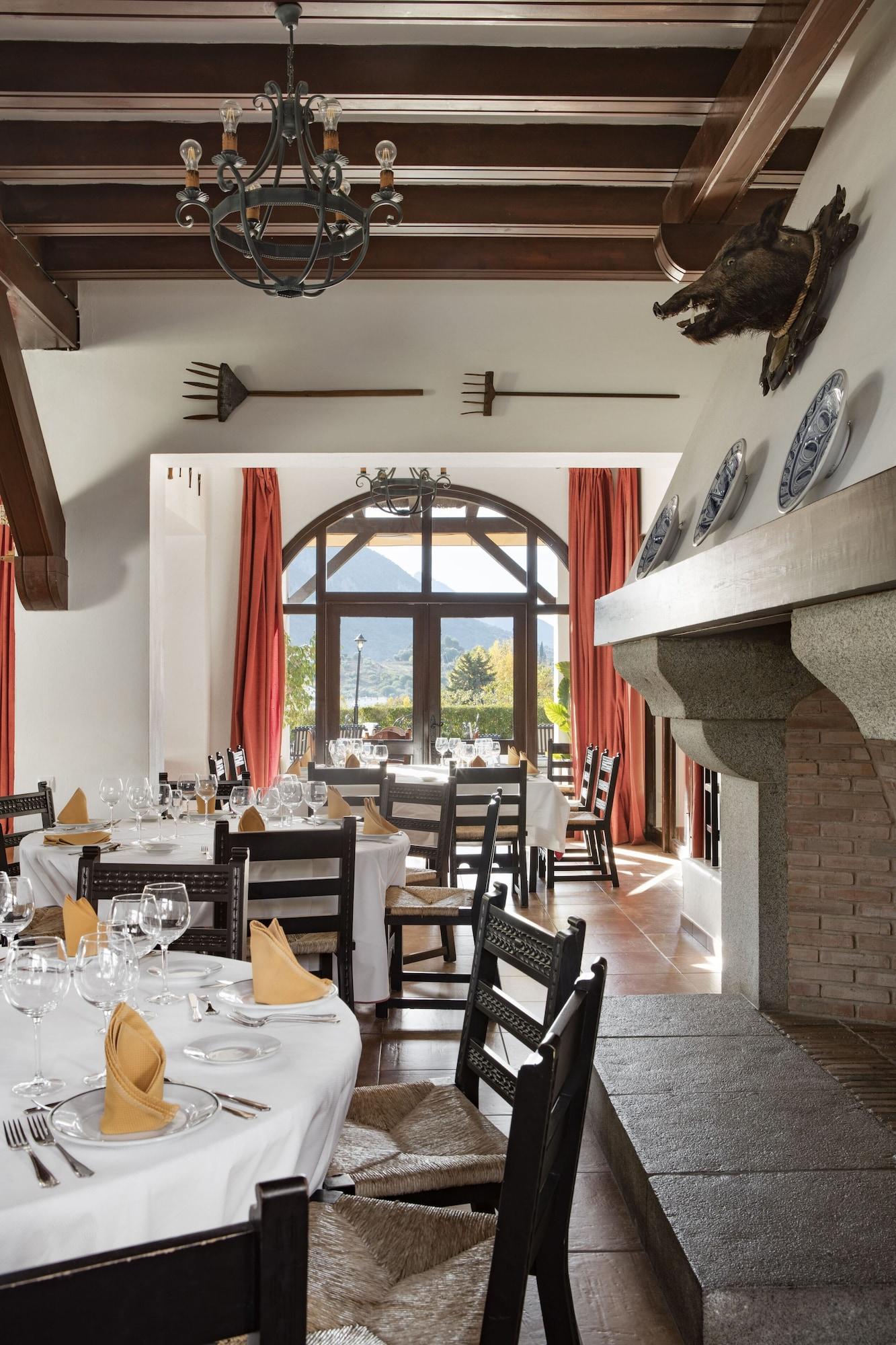 Varios TUGASA Hotel Las Truchas