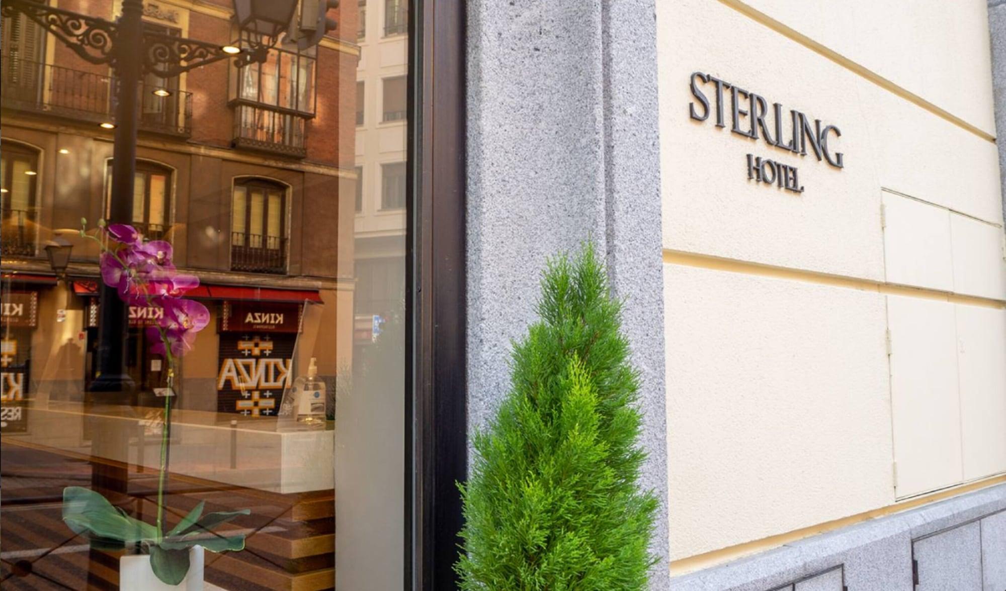 Vista Exterior Hotel Sterling