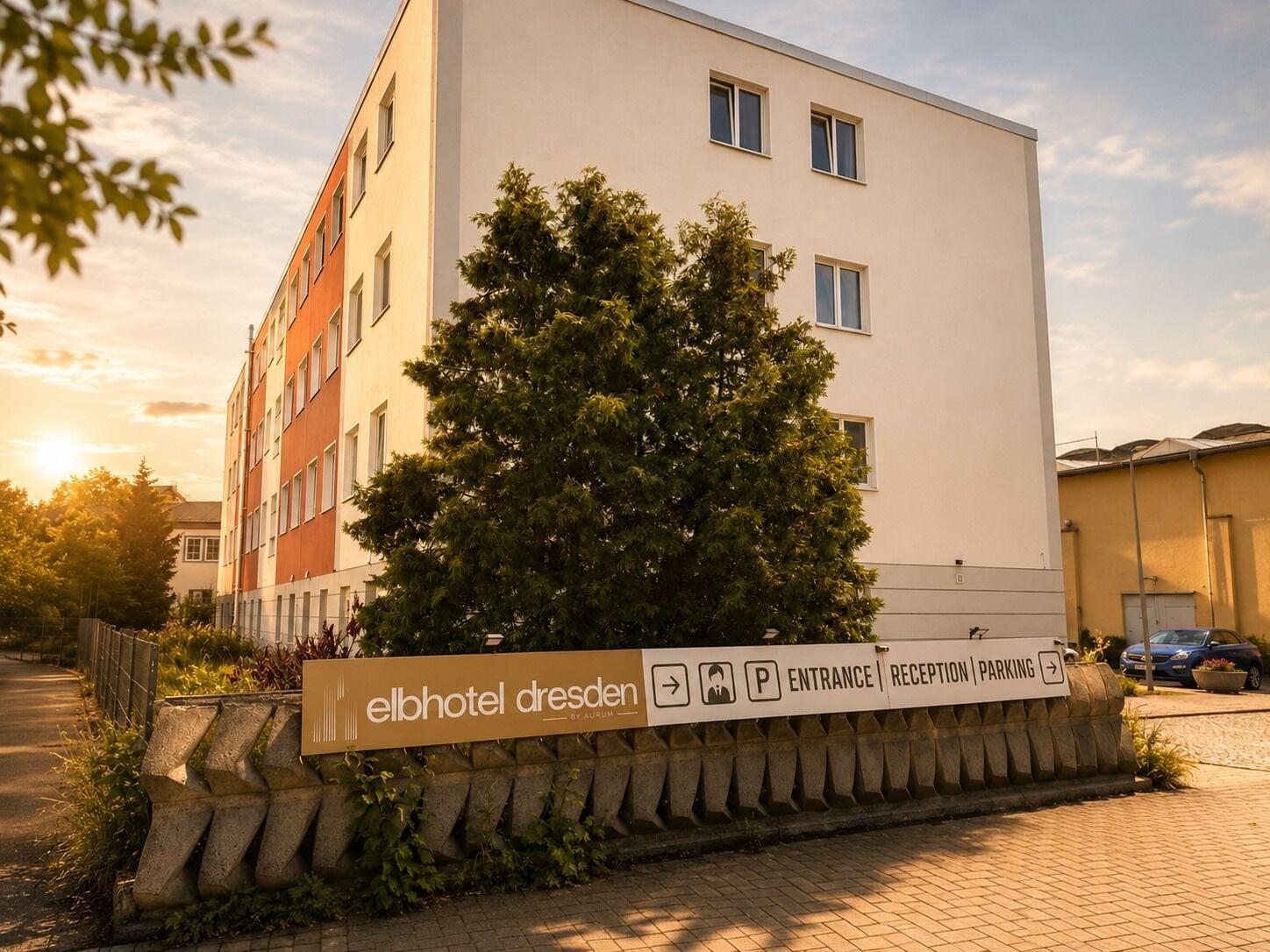 Varios Elbhotel Dresden by Aurum