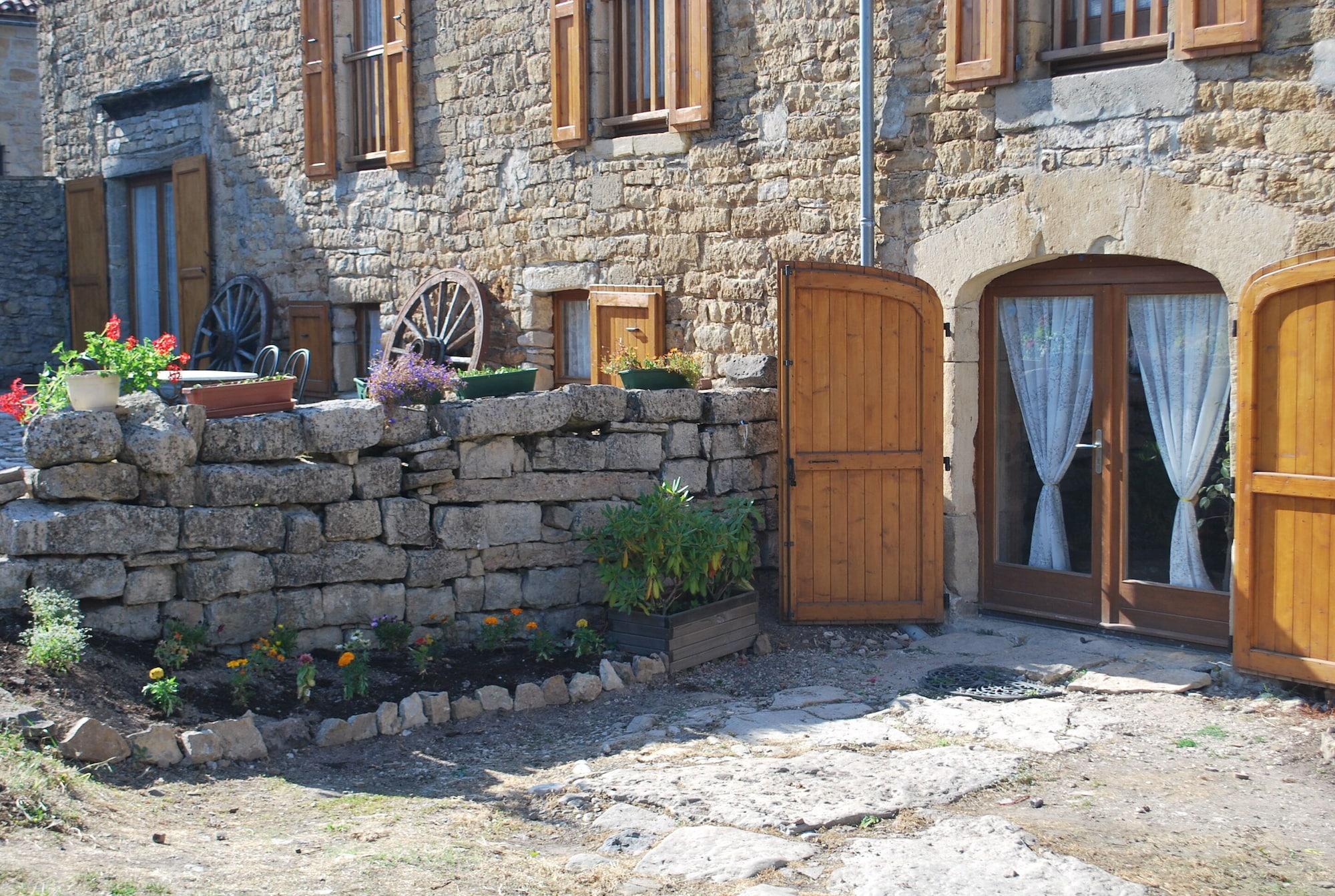 Comodidades del Alojamiento Chambres d'hôtes - Entre Dolmens et Fontaines