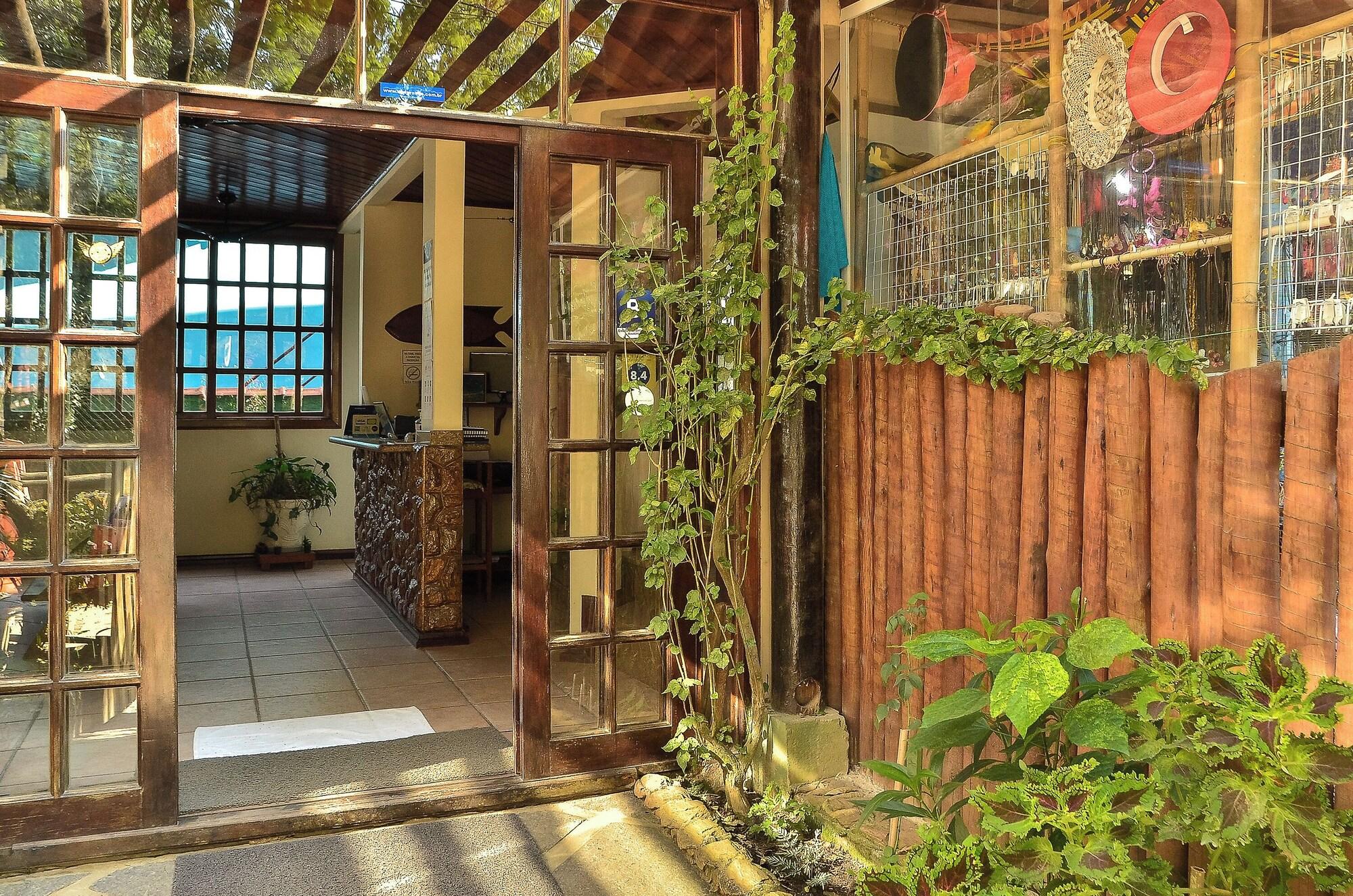 Vista Exterior Pousada Sanhaço