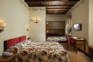 Renta Vacacional - Residenza San Calisto
