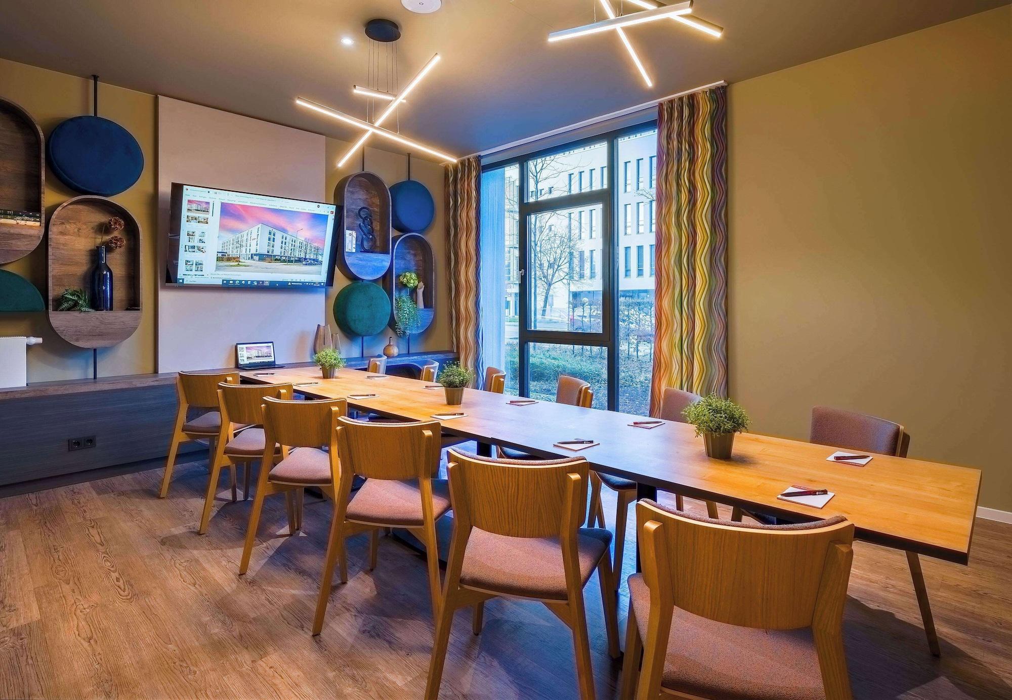 Sala de Reuniones Ramada Encore by Wyndham Munich Messe