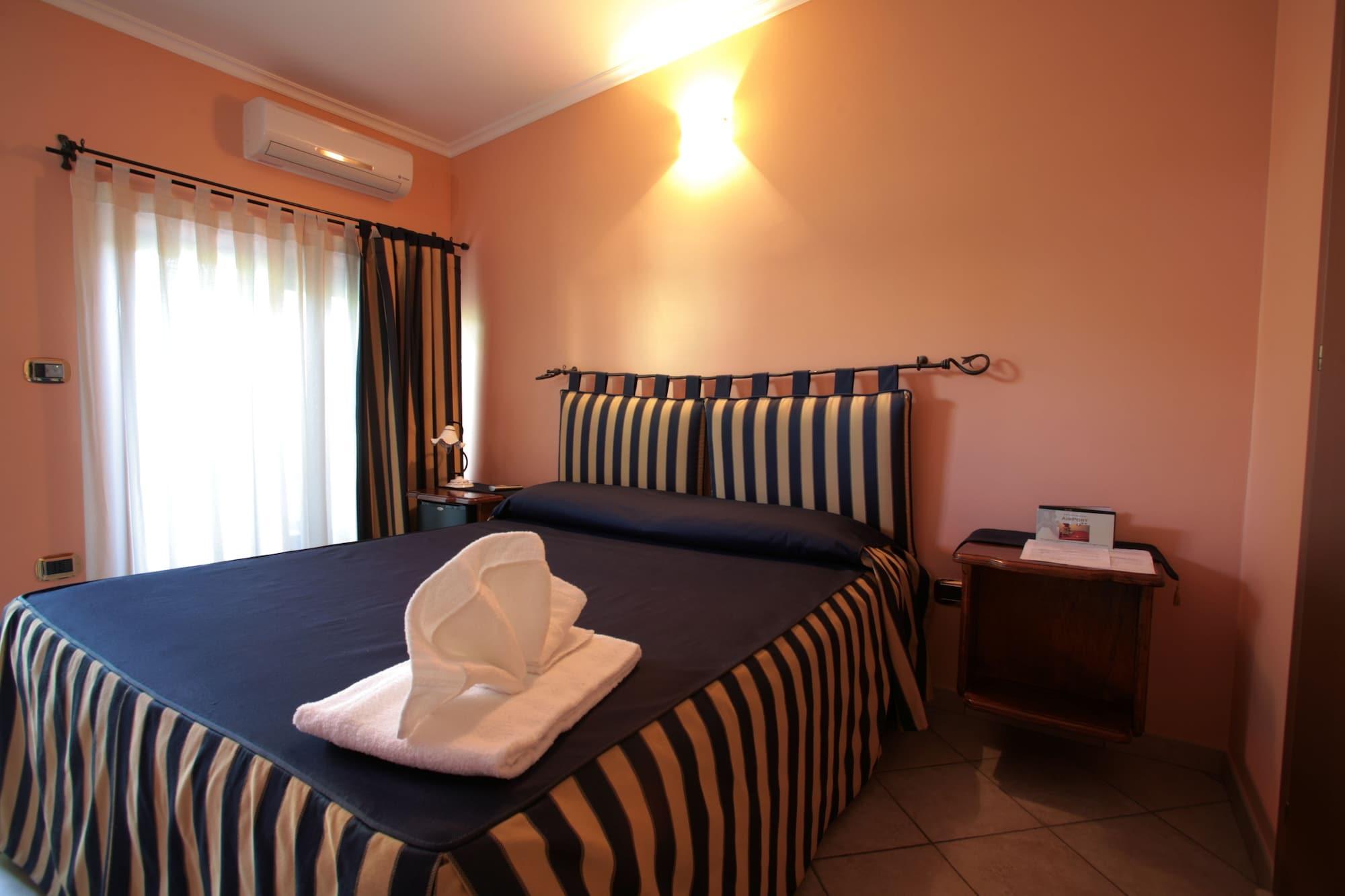 Varios Airport Hotel