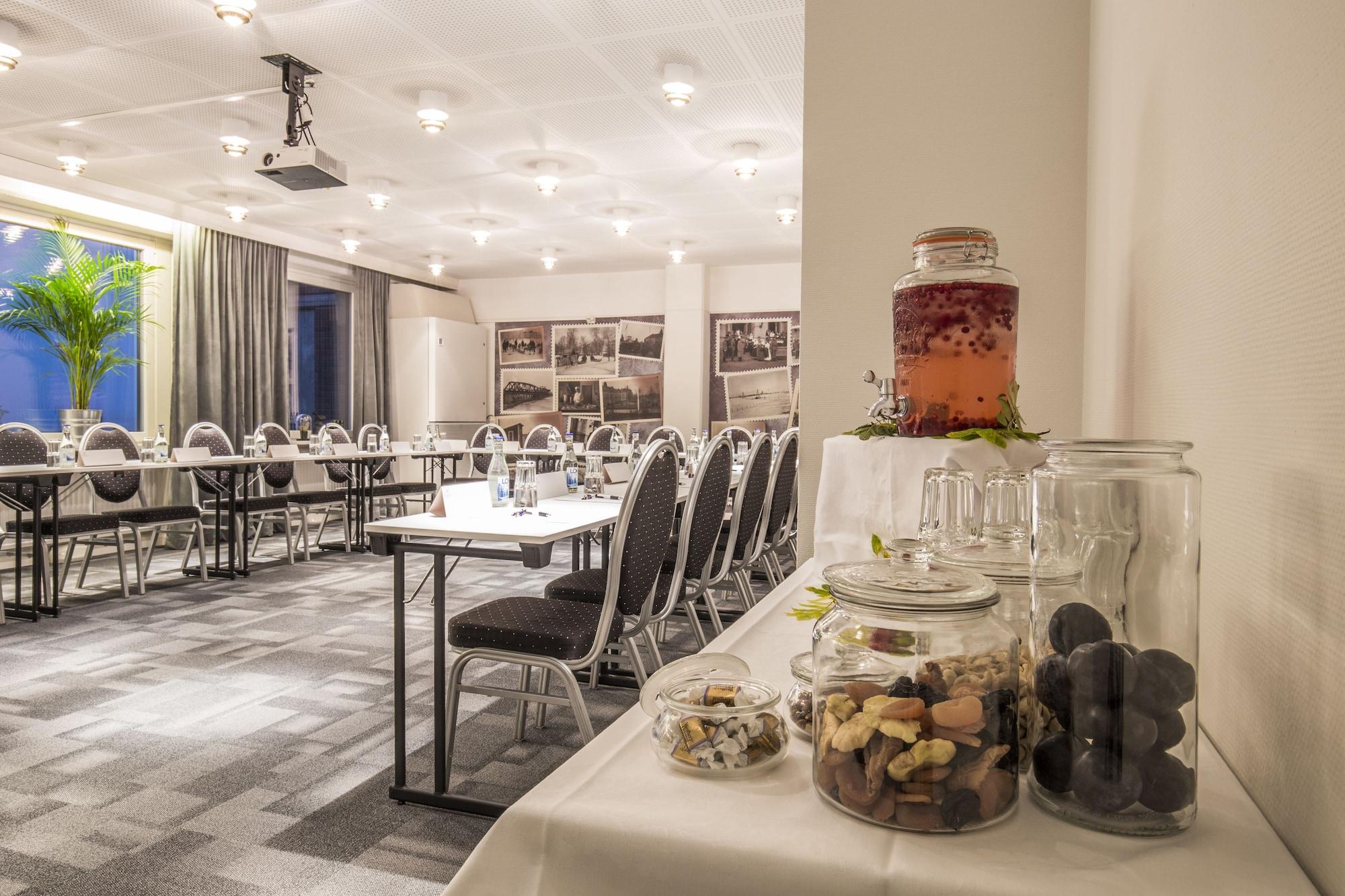 Sala de Reuniones Haparanda Stadshotell