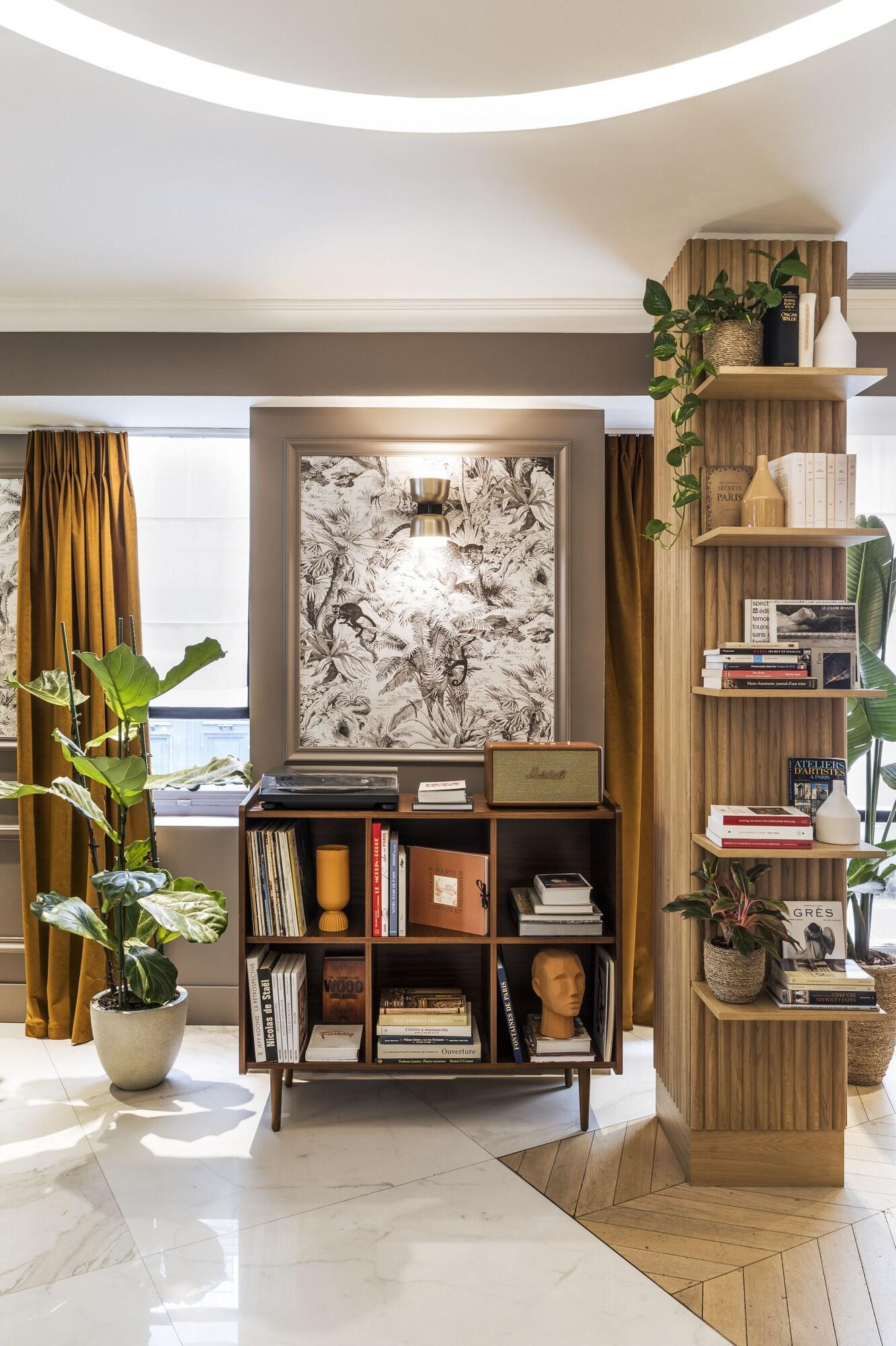 Vista Lobby Maison Pigalle