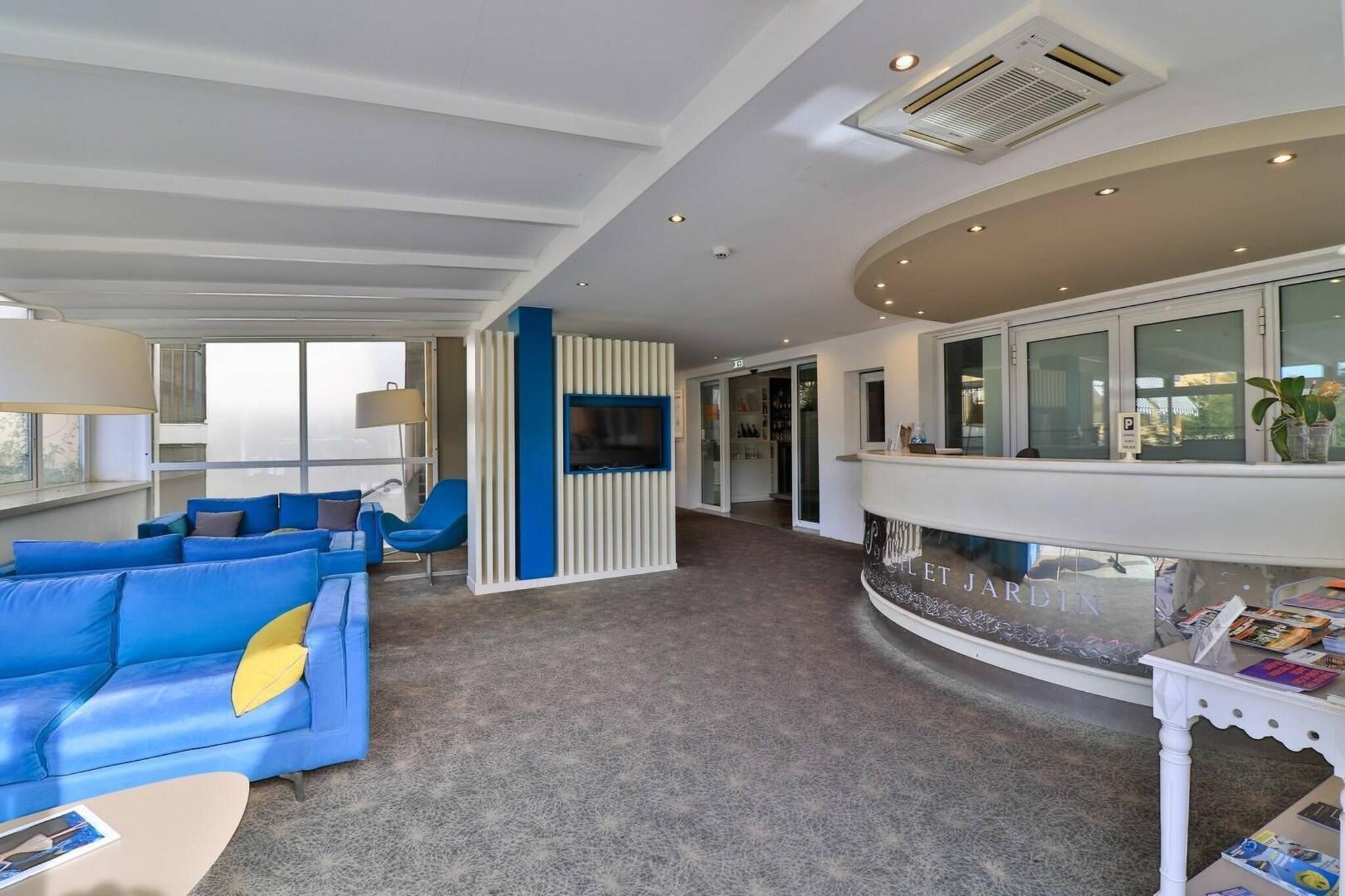 Vista Lobby Best Western Plus Soleil Et Jardin
