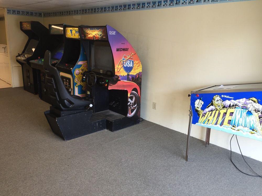 Instalaciones Recreativas Four Winds Condo Motel