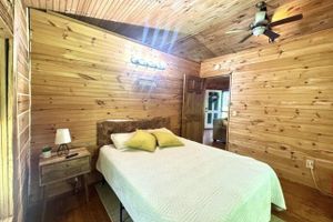 Alquiler Vacacional - Delightful cabin with Fireplace in charming Canvas