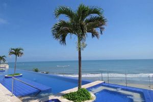 Alquiler Vacacional - Amplios Aptos de Lujo Frente a la Playa a 5 Minutos del Centro y del Aeropuerto, en Edificio con Piscina, Jacuzzi, Sauna, Gimnasio, Turco y Seguridad las 24 hs.