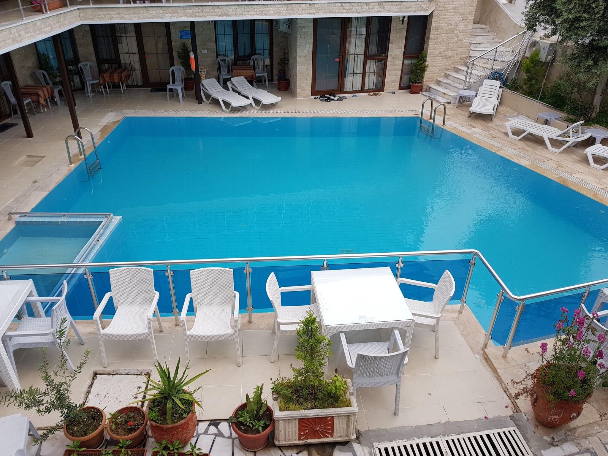 Vista Piscina Alida Hotel