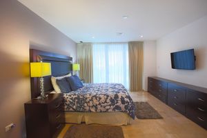 Renta temporal - 5★luxury ocean view condo with the best amenities, close to town and beaches