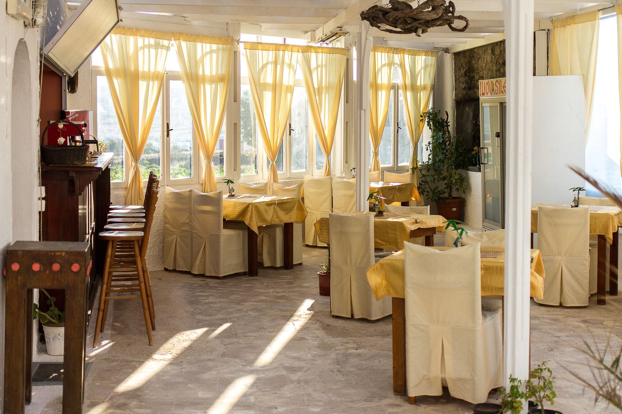 Restaurant Villa Iliovasilema Santorini