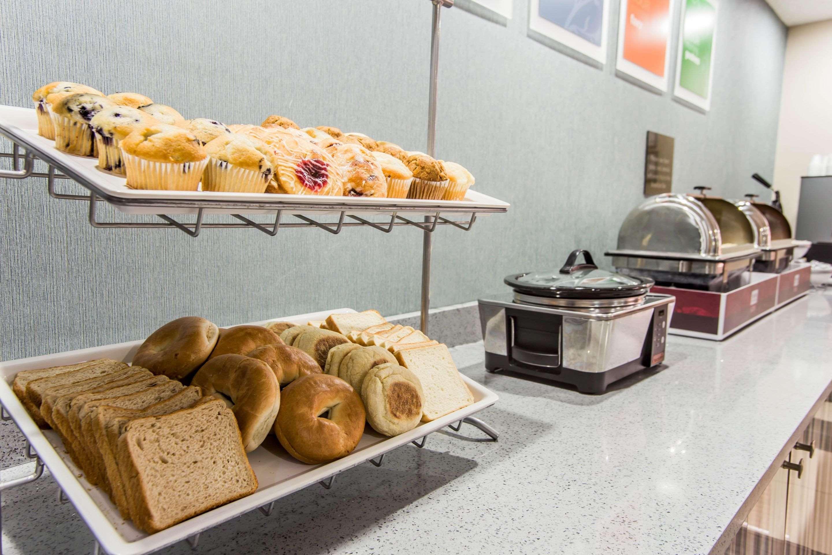 Restaurant Comfort Suites Pineville - Ballantyne Area