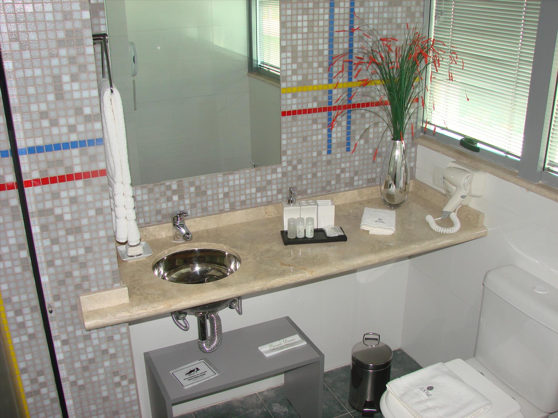 Baño Zoom Apart Hotel