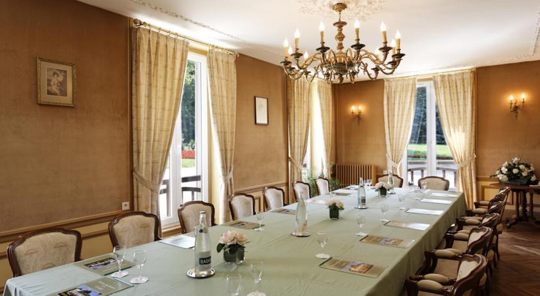 Centro de Negocios Château des Bondons