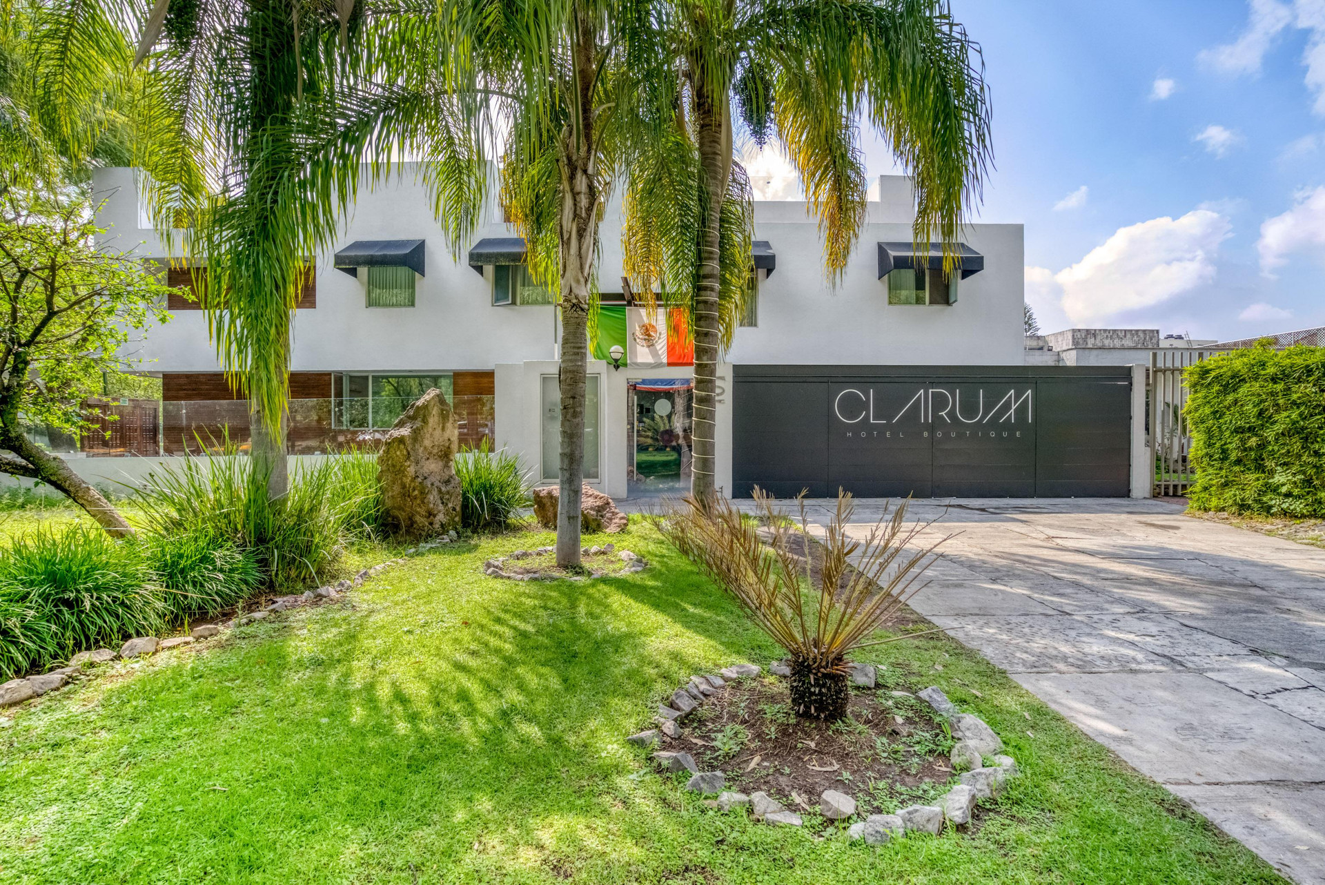 Vista Exterior Hotel CLARUM 101