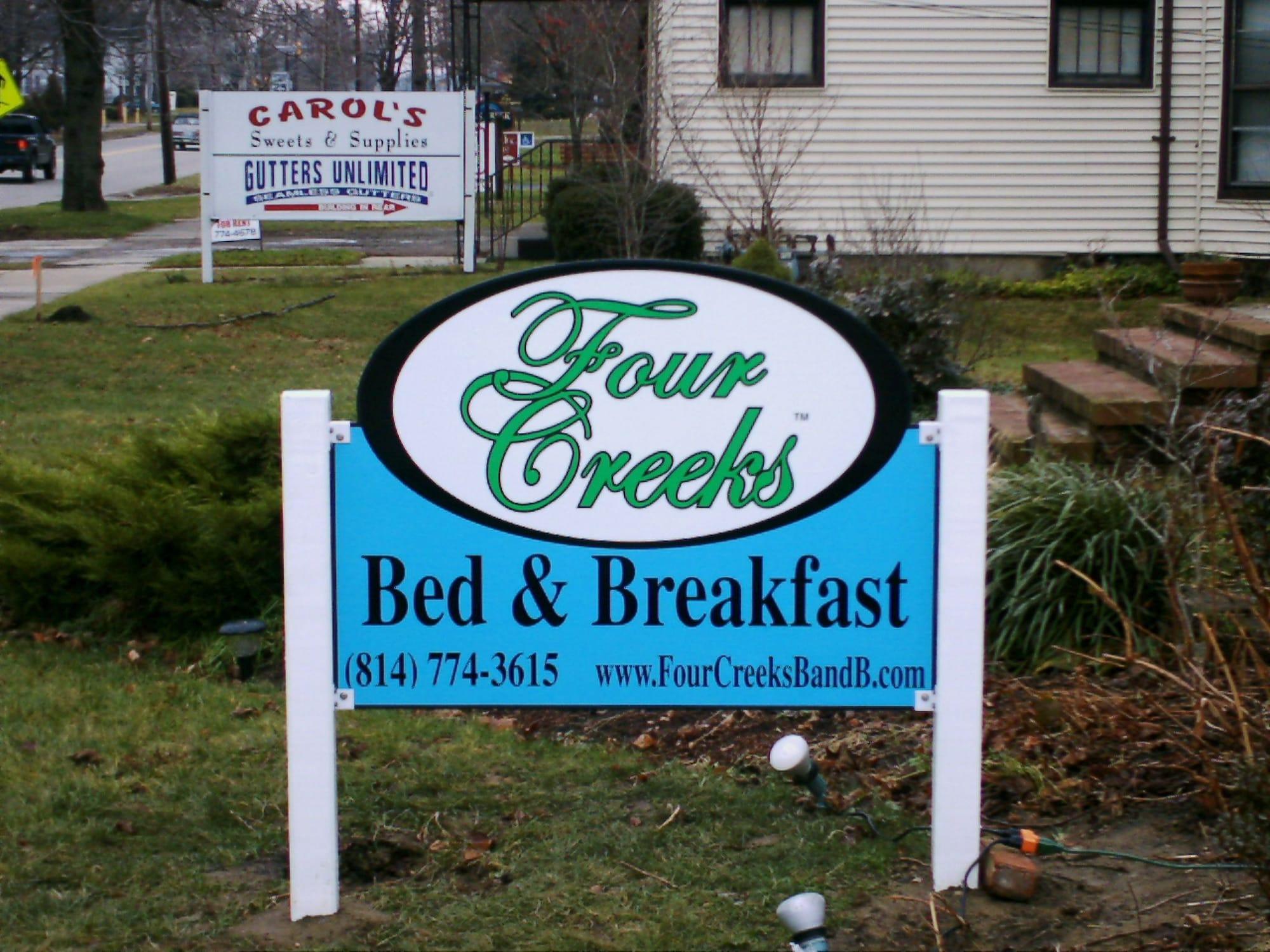 Vista Exterior Four Creeks Bed & Breakfast