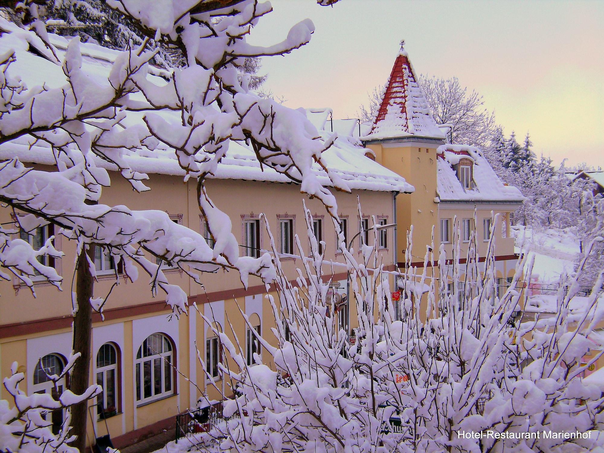 Vista Exterior Hotel-Restaurant Marienhof