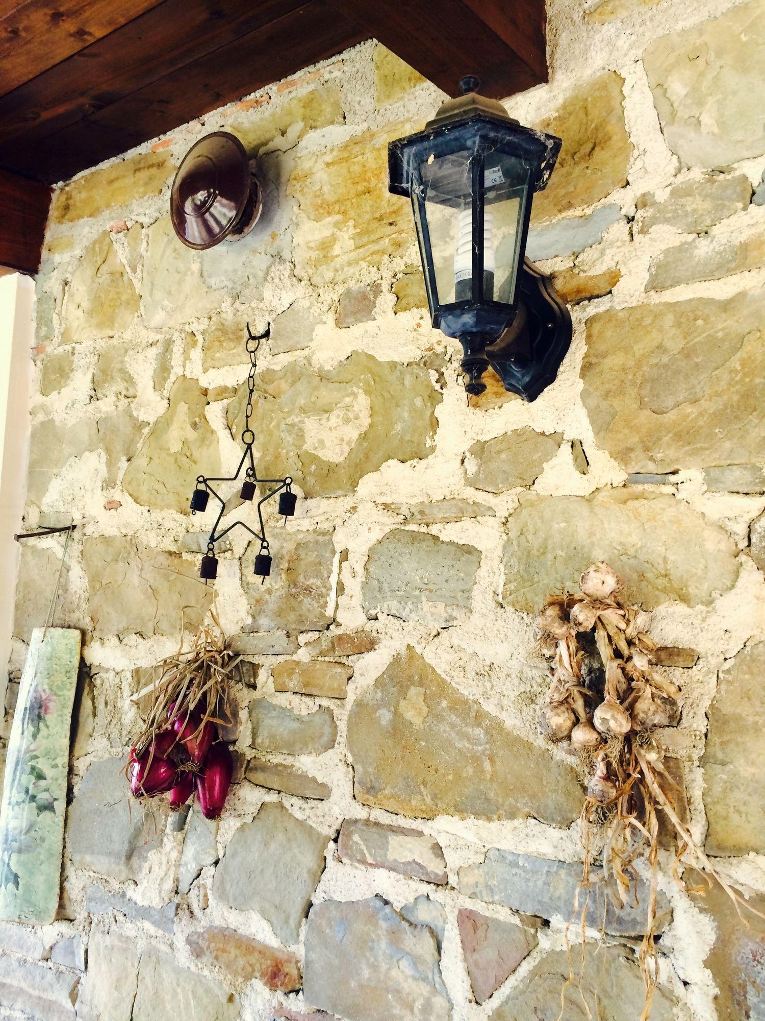 Vista Exterior Pozzo Medievale