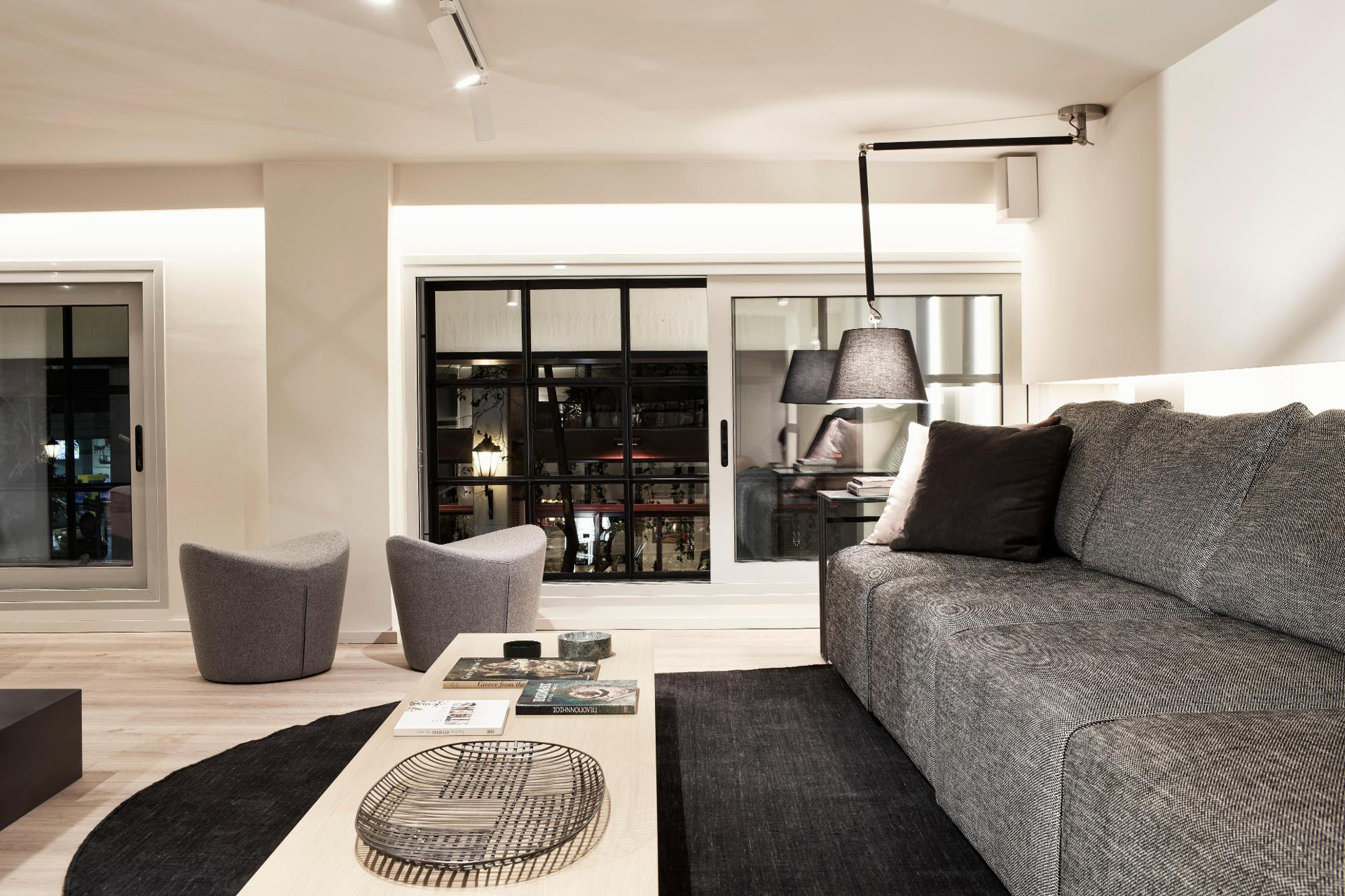 Vista Lobby Urban Frame Plaka