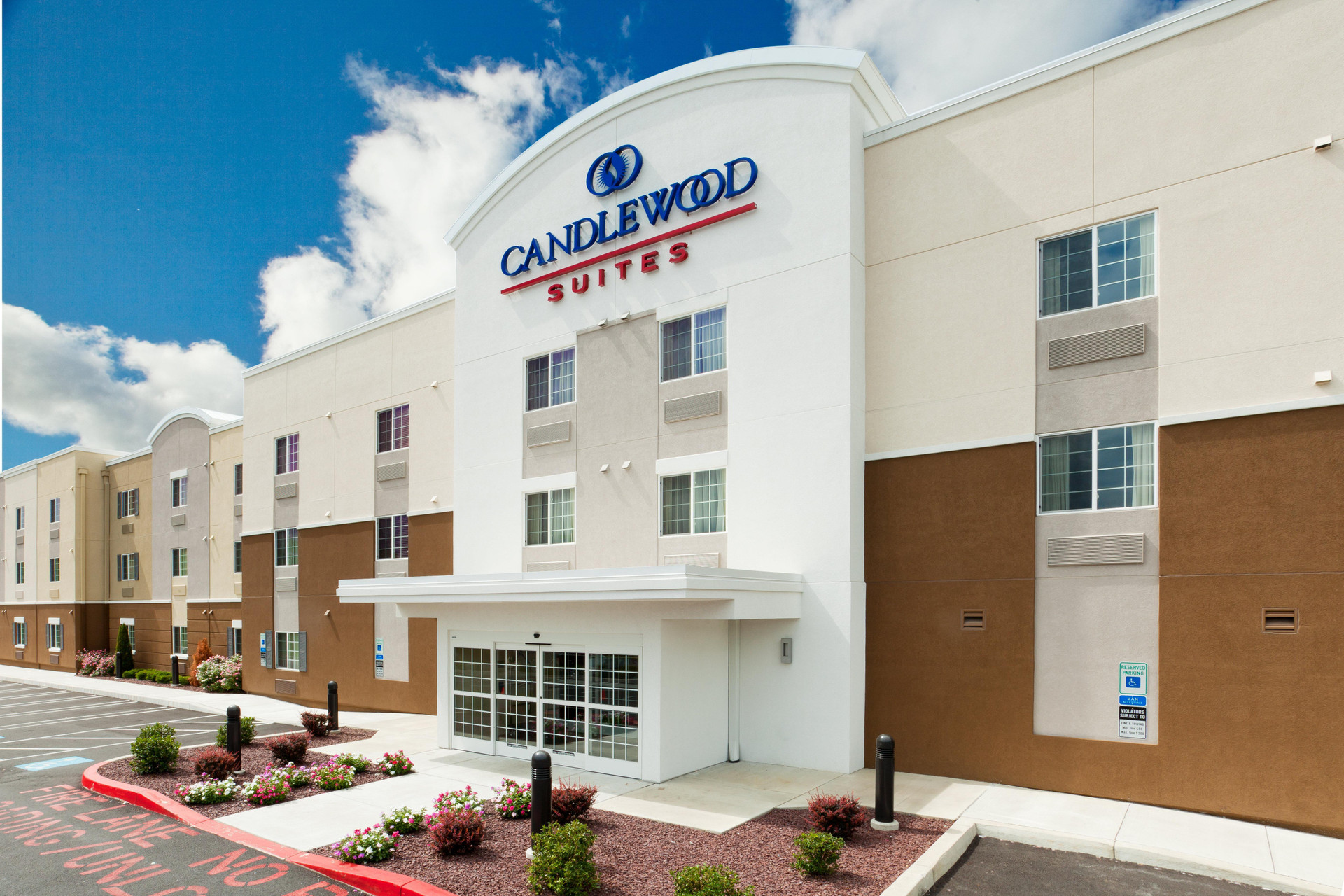Vista Exterior Candlewood Suites Harrisburg I-81 - Hershey Area by IHG
