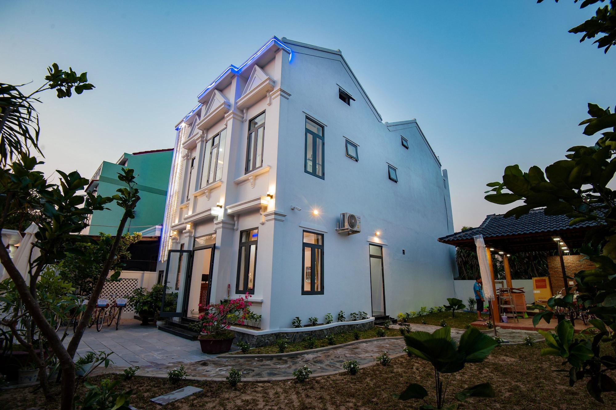 Vista Exterior An Bang Golden Beach Villa