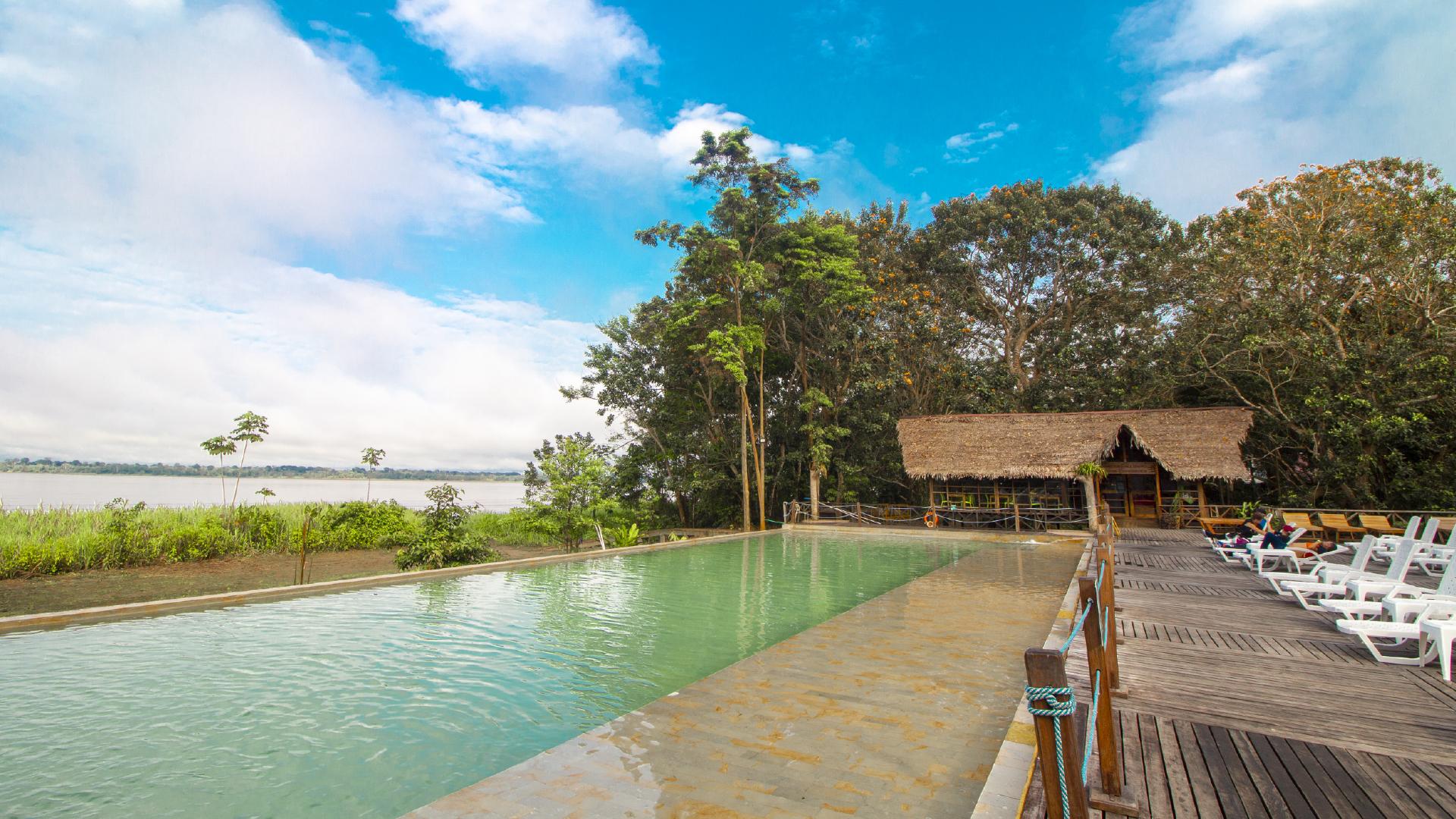 Vista Piscina Hotel Amazon by On Vacation