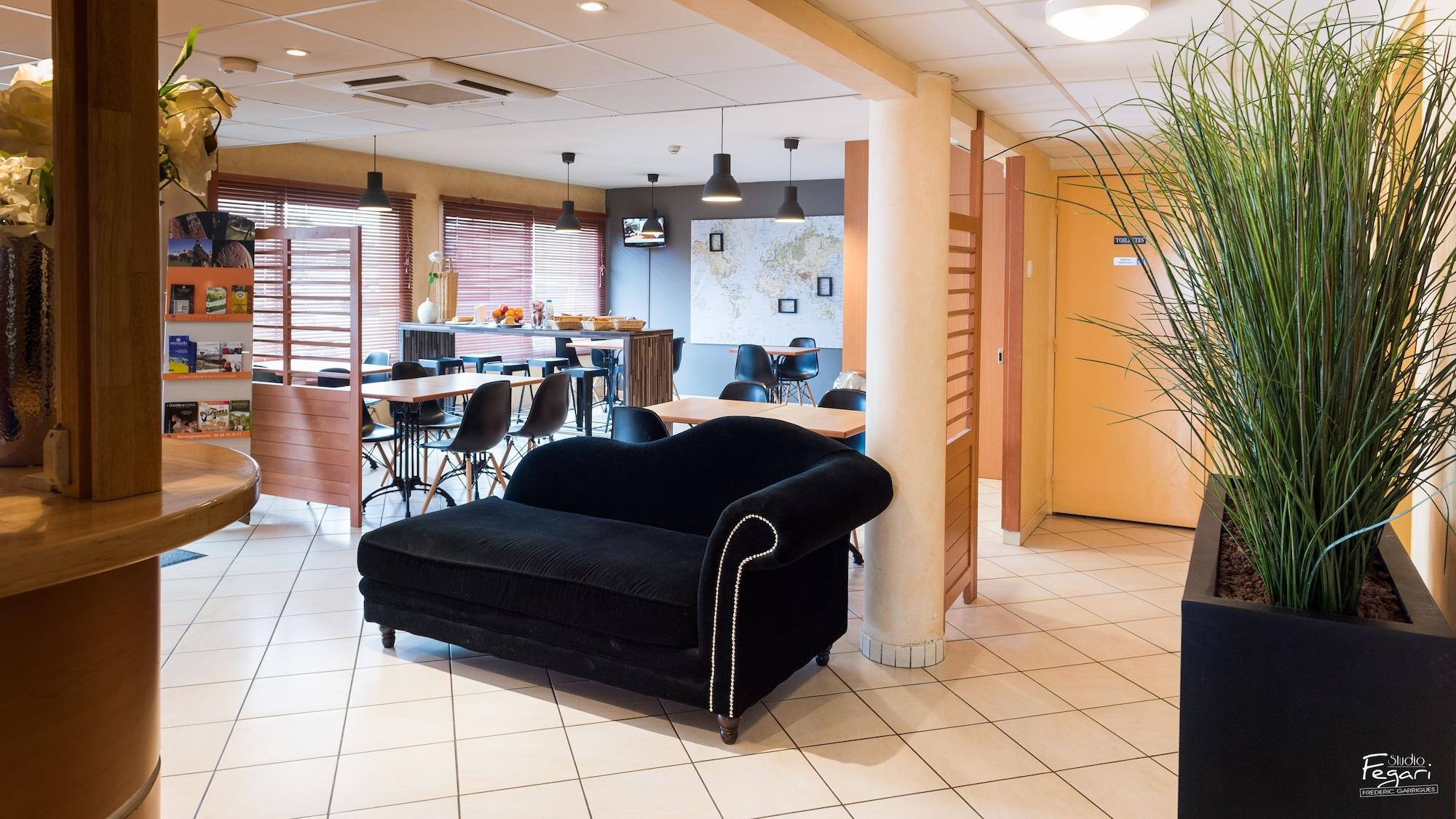 Vista Lobby Hôtel First Rodez