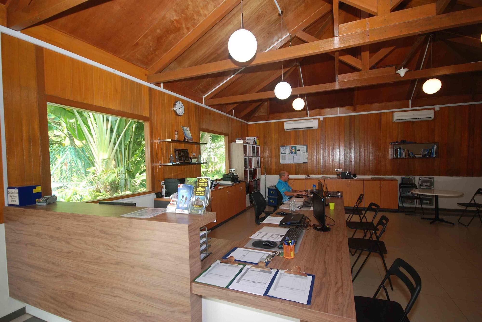 Vista Lobby Tioman Dive Resort