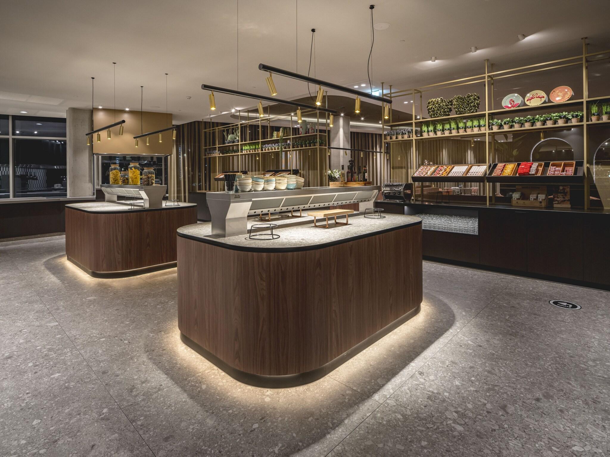 Restaurant Van der Valk Hotel Amsterdam Zuidas