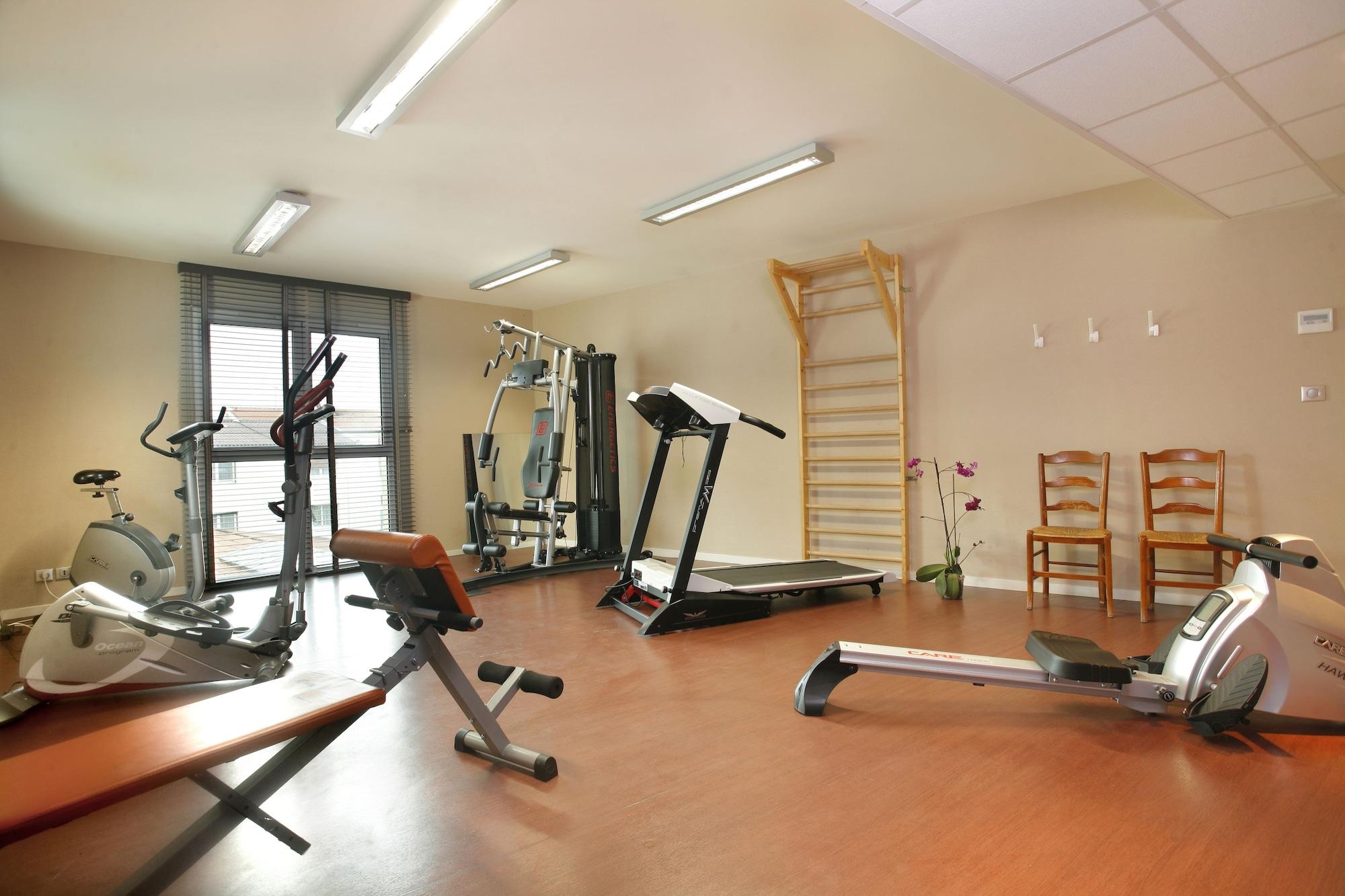 Gimnasio The Originals City, Hôtel Les Thermes de l'Avenue