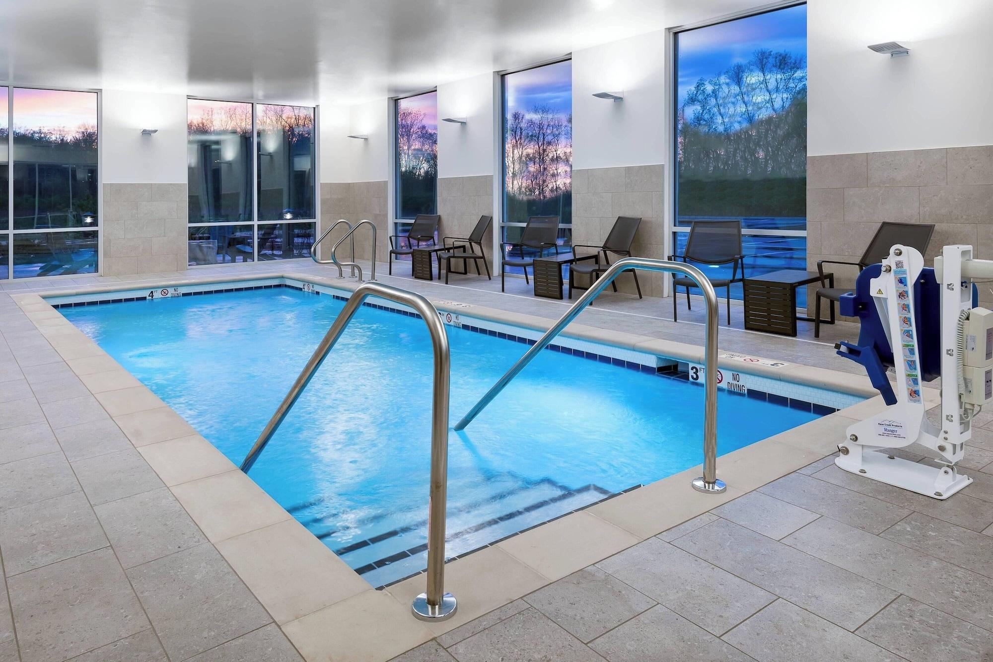 Vista Piscina SpringHill Suites by Marriott Indianapolis Westfield