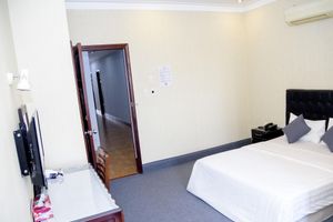 Alojamiento - Ha Trinh Hotel