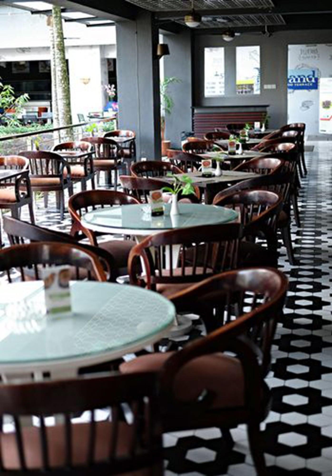 Restaurant Blue Sky Hotel