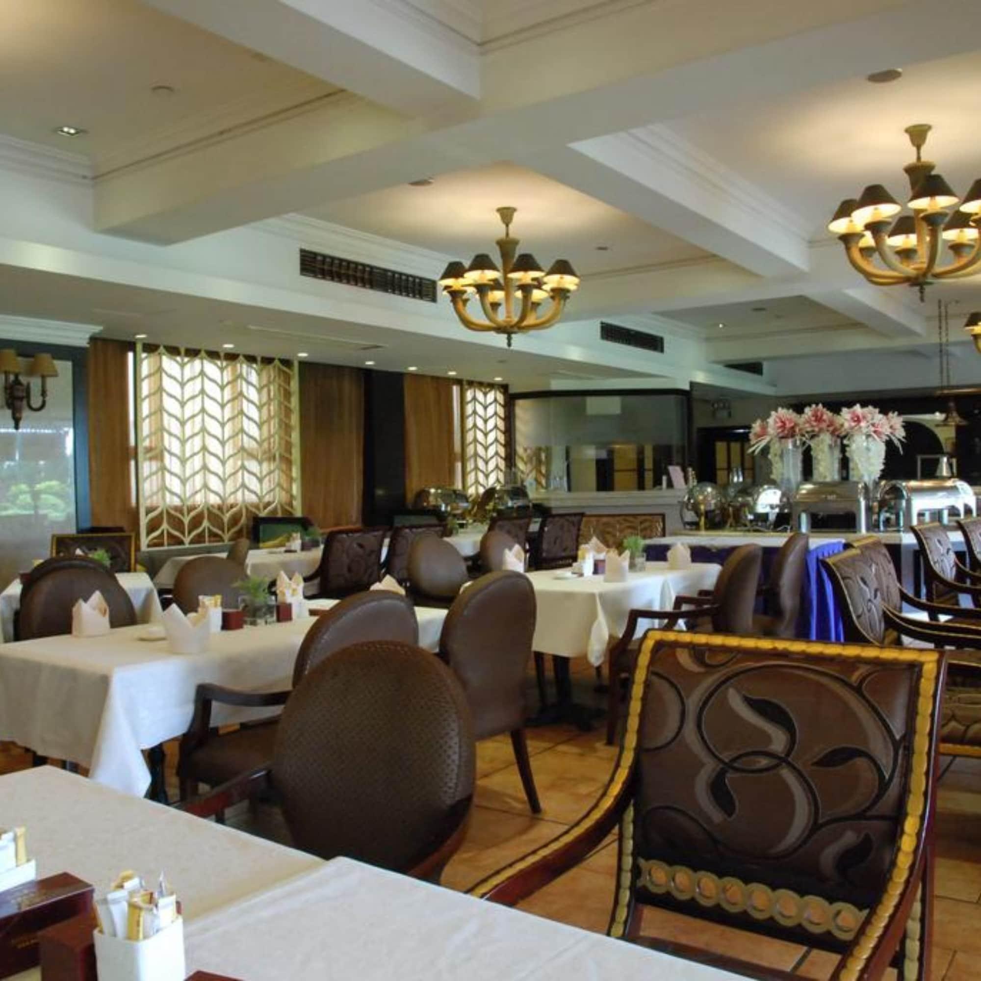 Restaurant Kande Club Hotel