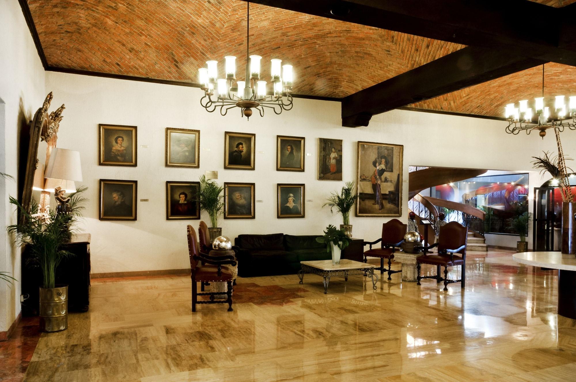 Vista Lobby Real de Minas Poliforum