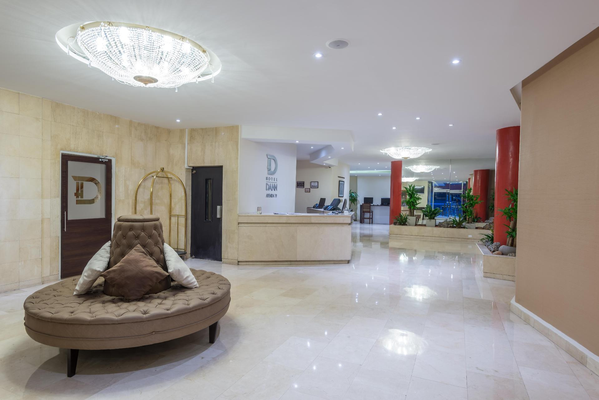 Hotel Hotel Dann Avenida 19