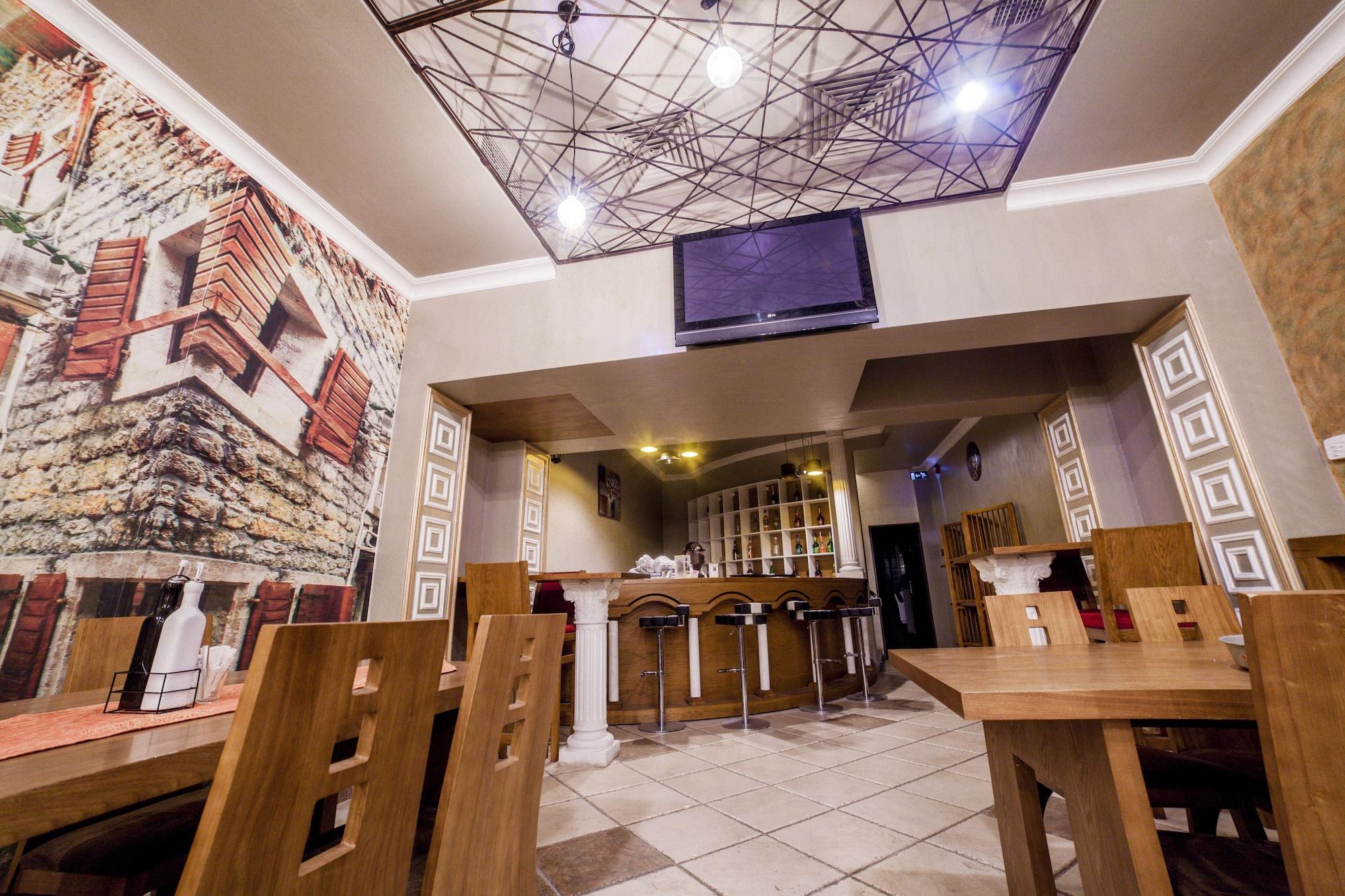 Bar/Salón Hotel Helin Central