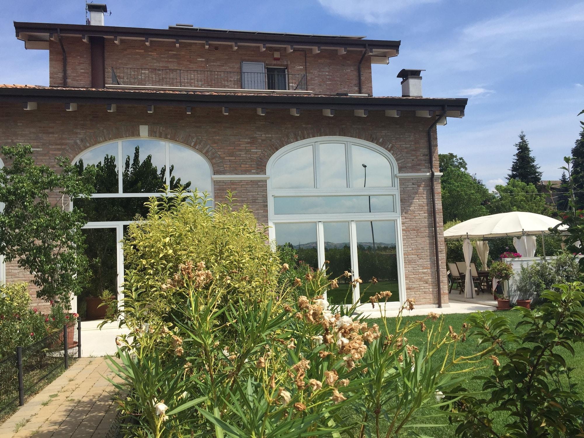 Vista Exterior B&B Il Melograno