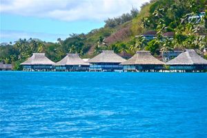 Alquiler Vacacional - World famous Over Water Bungalow on Bora Bora!! Marlon Brando's Bora Bora Home!