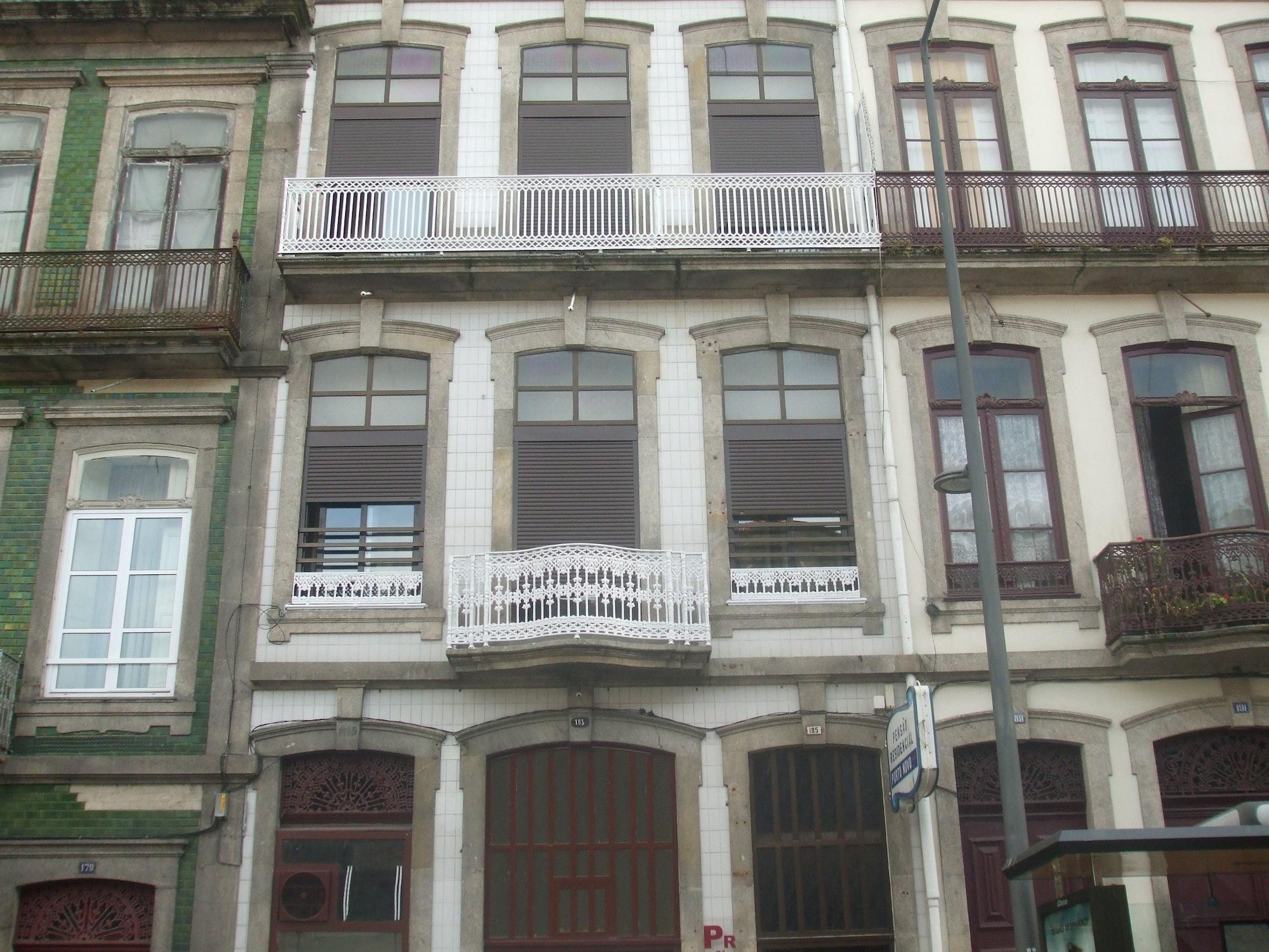 Varios Residencial Porto Novo