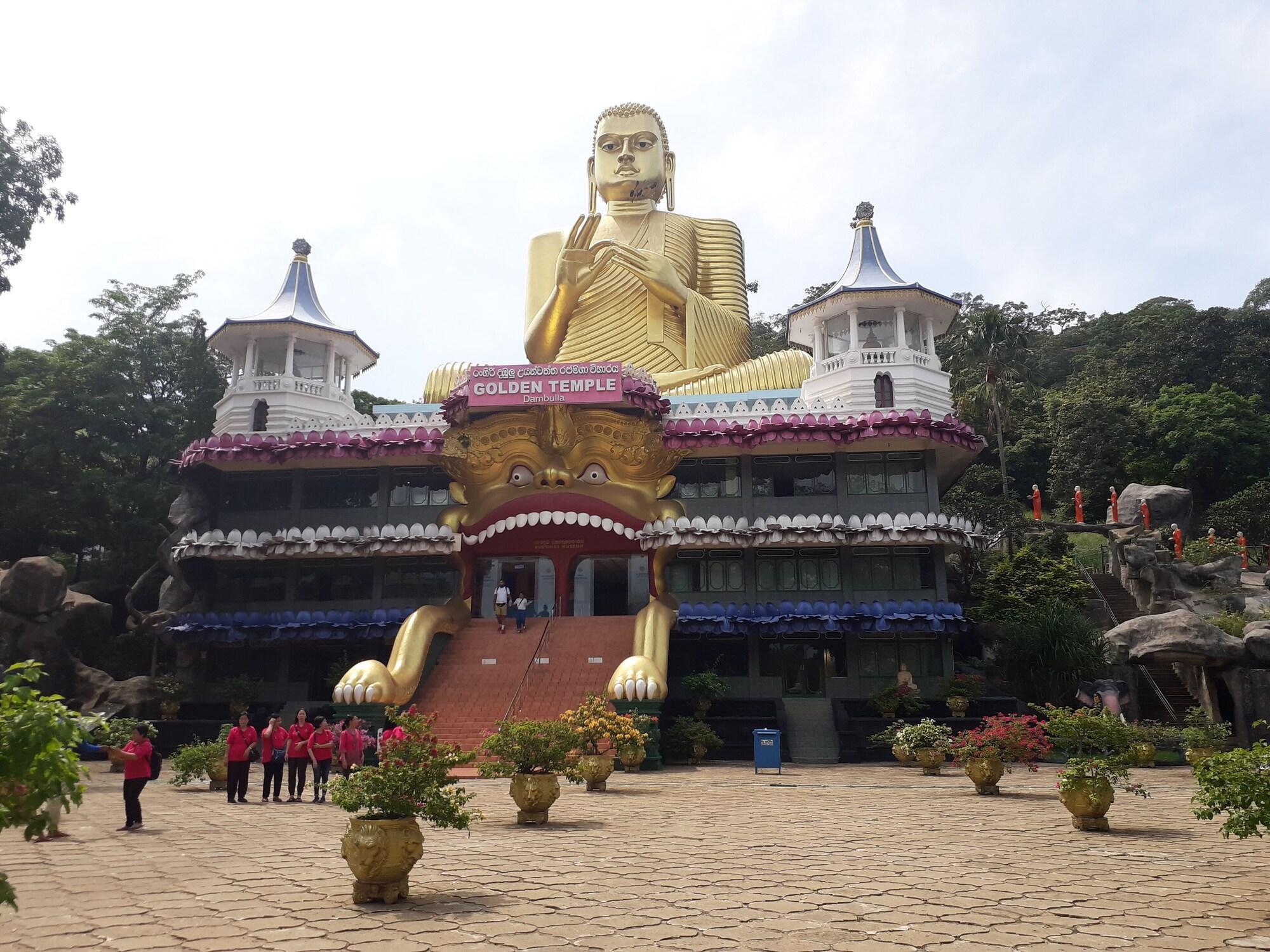 Vista Exterior Sigiri Hibiscus Villa