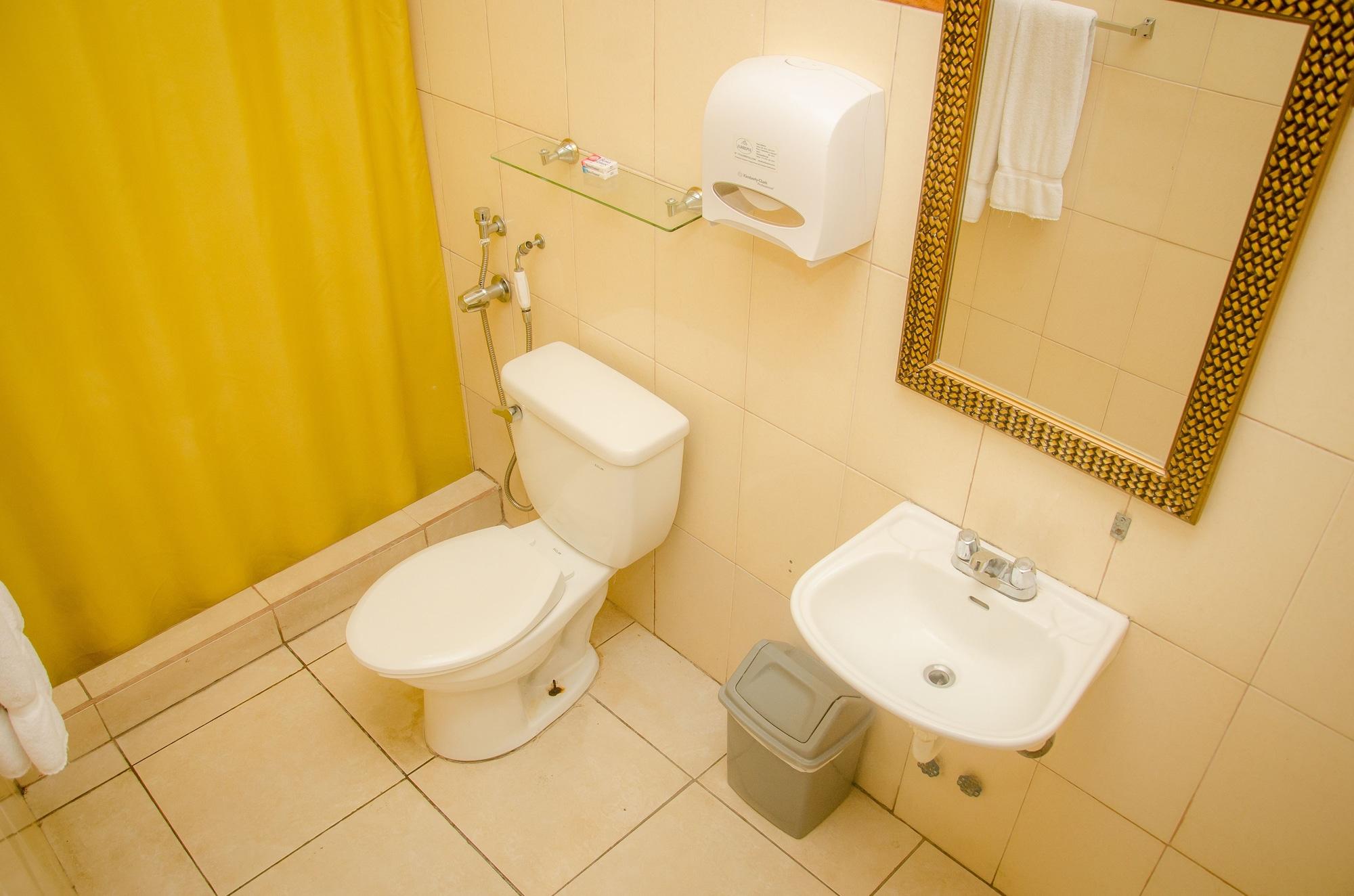 Equipamiento de Habitación Hotel Residencial Cervantes