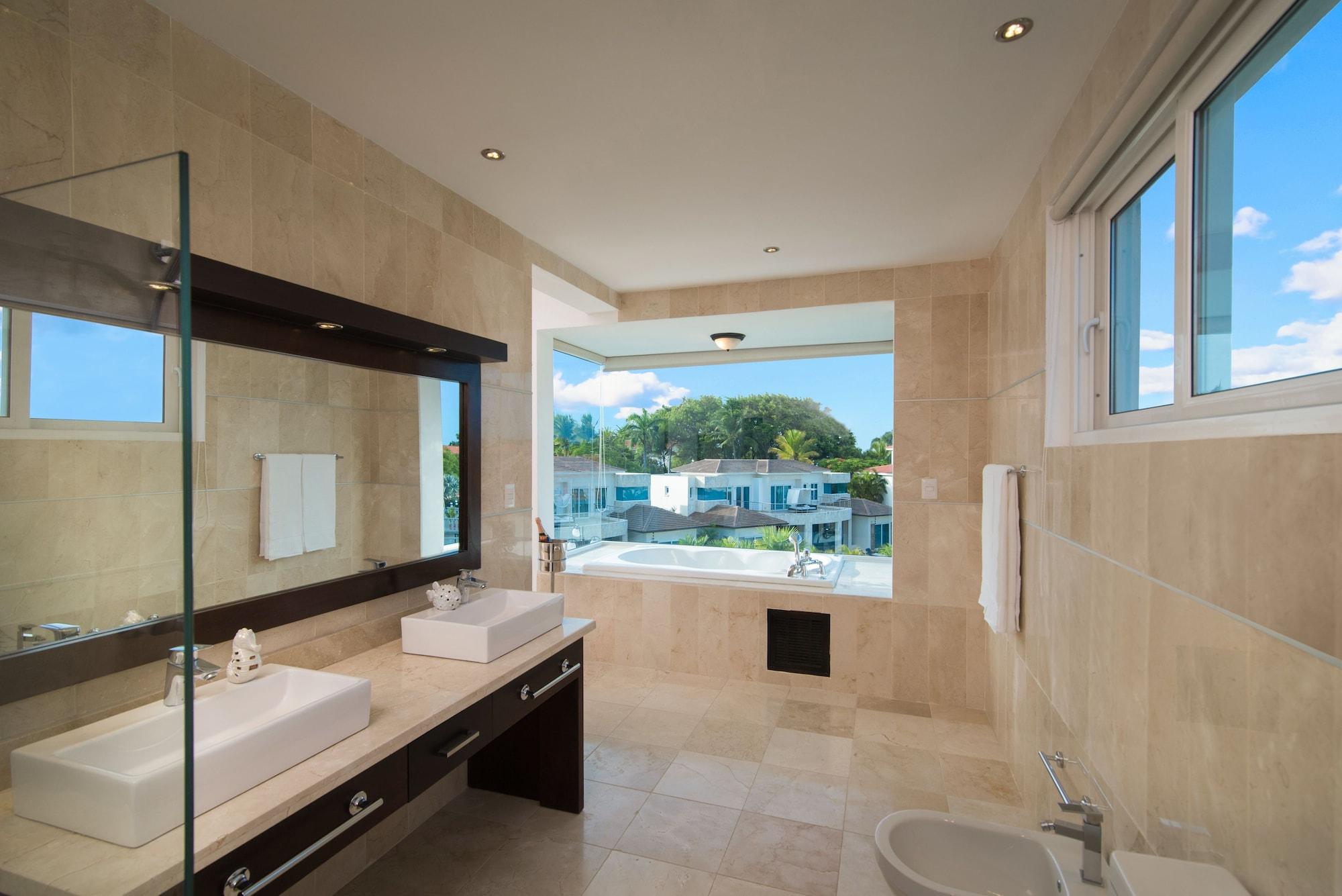 Equipamiento de Habitación Royal Villas  Cofresi 6