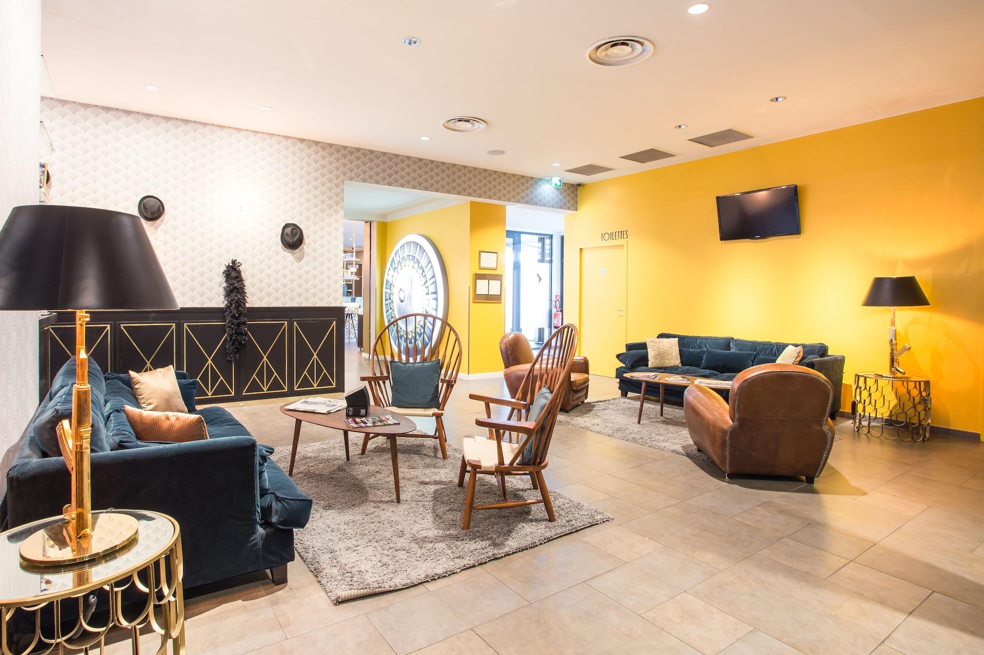 Vista Lobby Gatsby Hotel & Restaurant by Happyculture