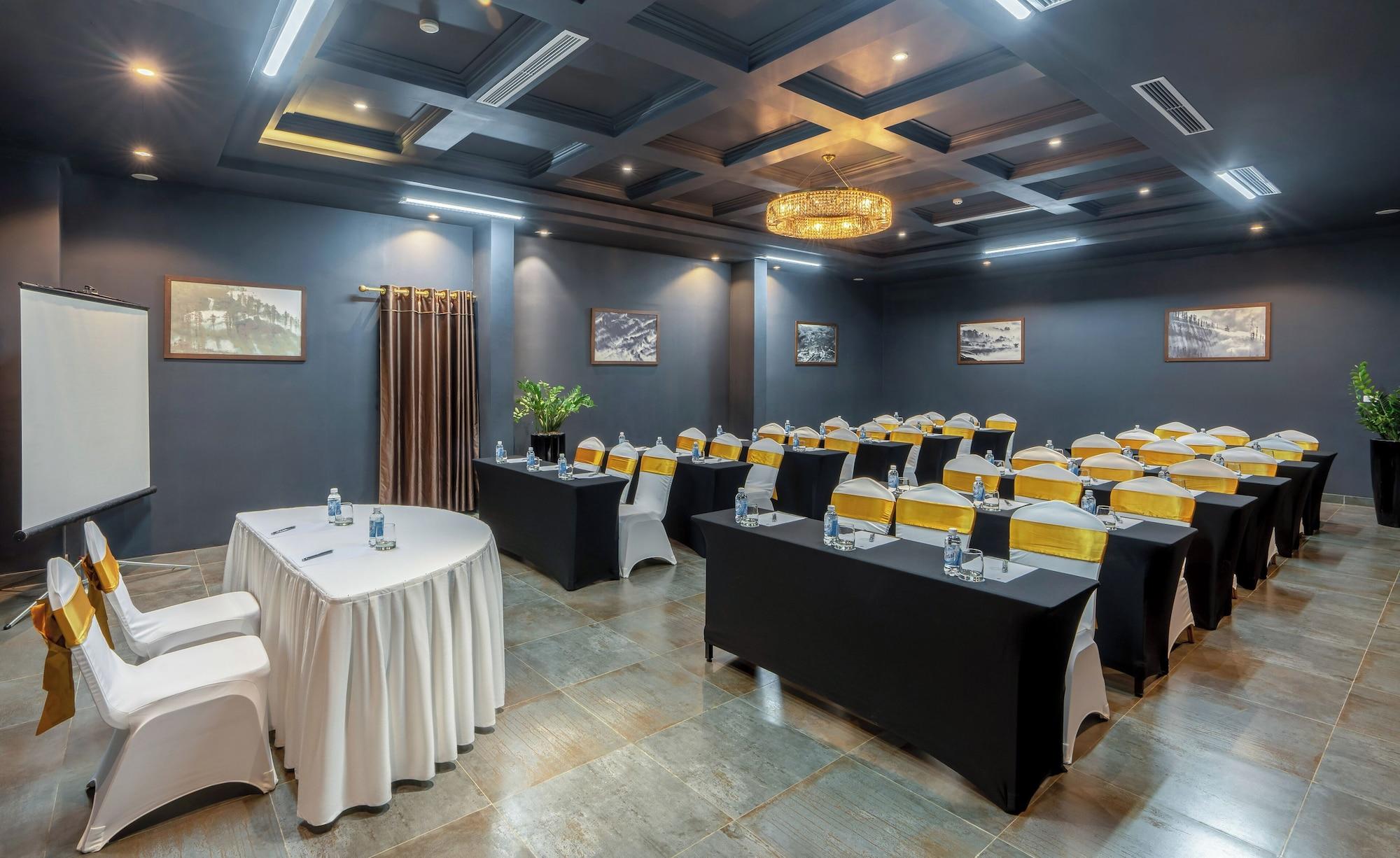 Sala de Reuniones Hotel Sapa Square, Affiliated by Meliá