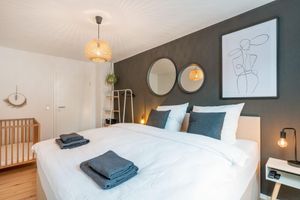 Alquiler Vacacional - Treehouse - Central, indoor playground, garden, Switch & Stream, SummerCard